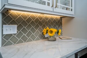 Modern Kitchen Corner with Harlequin Backsplash